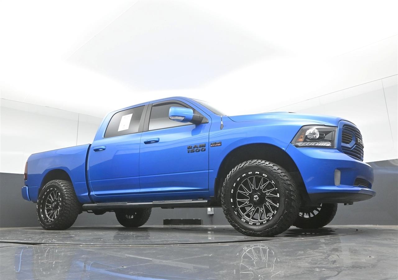 RAM 1500 Sport Crew Cab SWB 4WD 2018