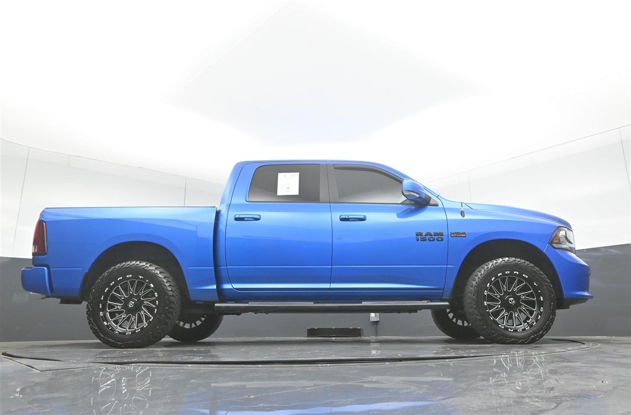 RAM 1500 Sport Crew Cab SWB 4WD 2018