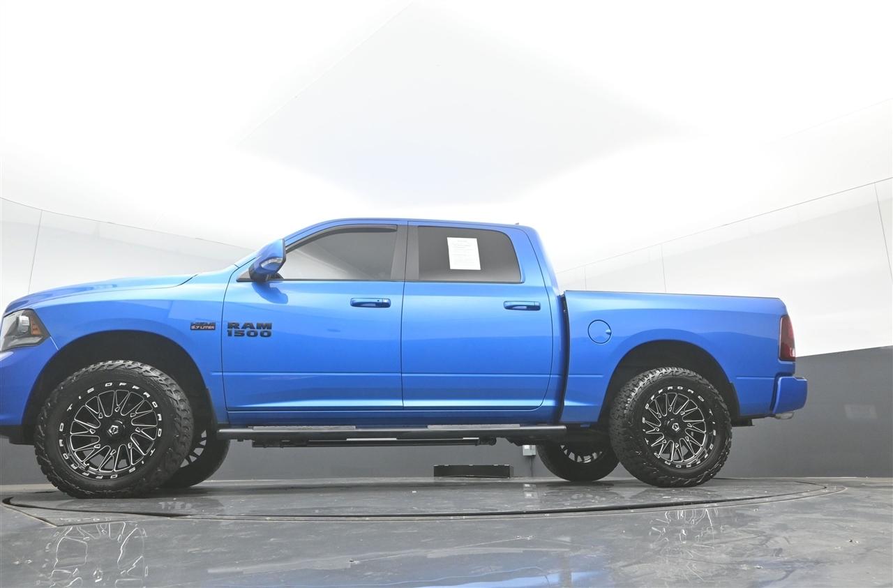 RAM 1500 Sport Crew Cab SWB 4WD 2018