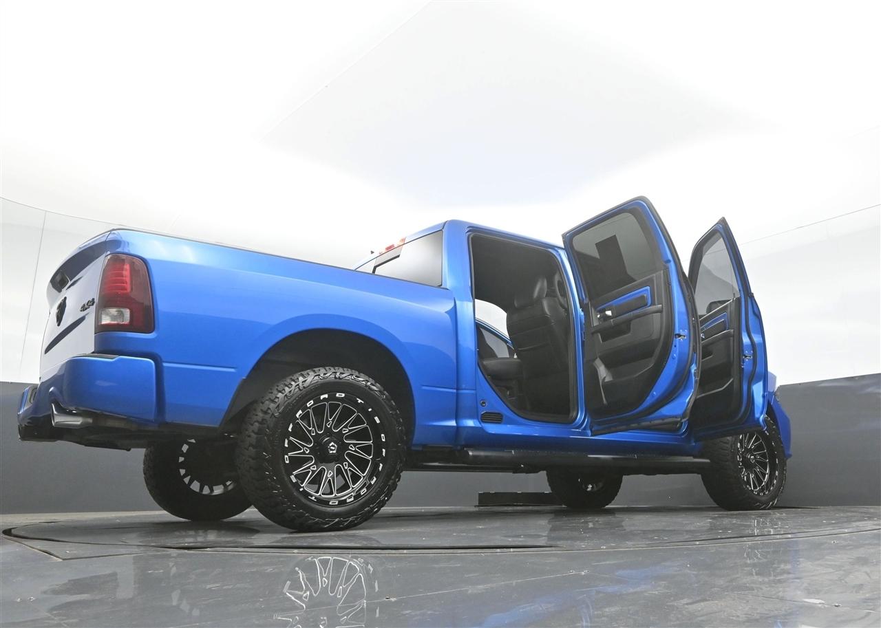 RAM 1500 Sport Crew Cab SWB 4WD 2018