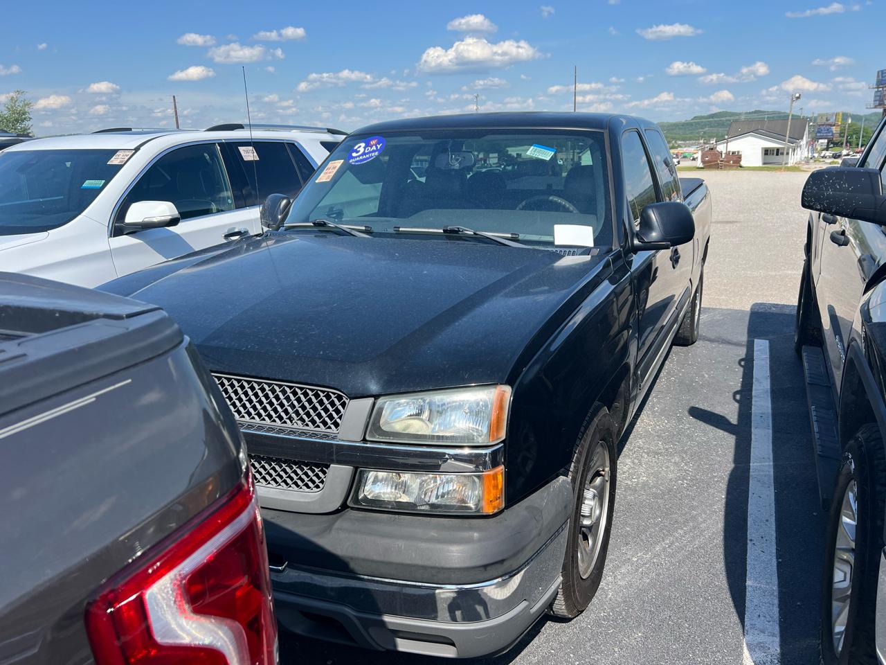 Chevrolet Silverado 1500 LS Ext. Cab Short Bed 2WD 2005