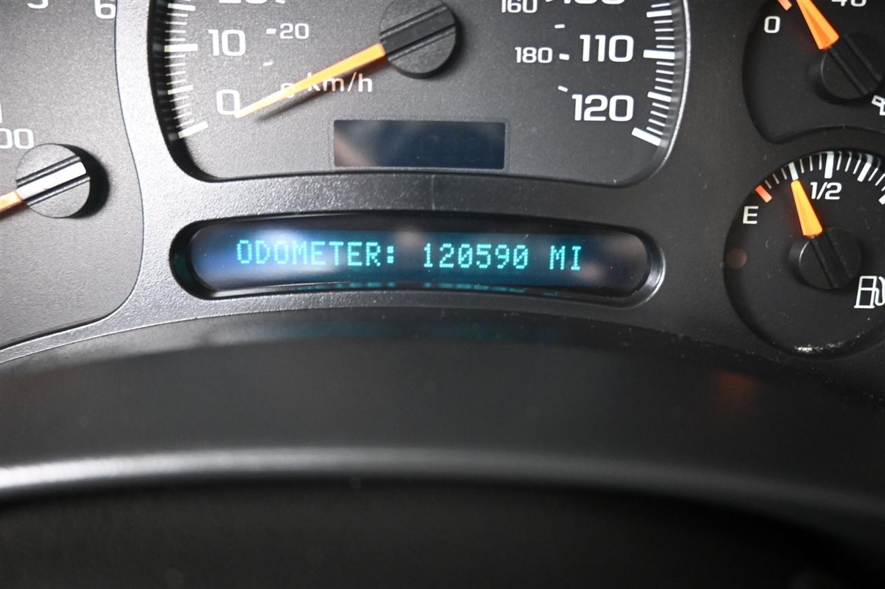 Chevrolet Silverado 1500 LS Ext. Cab Short Bed 2WD 2005