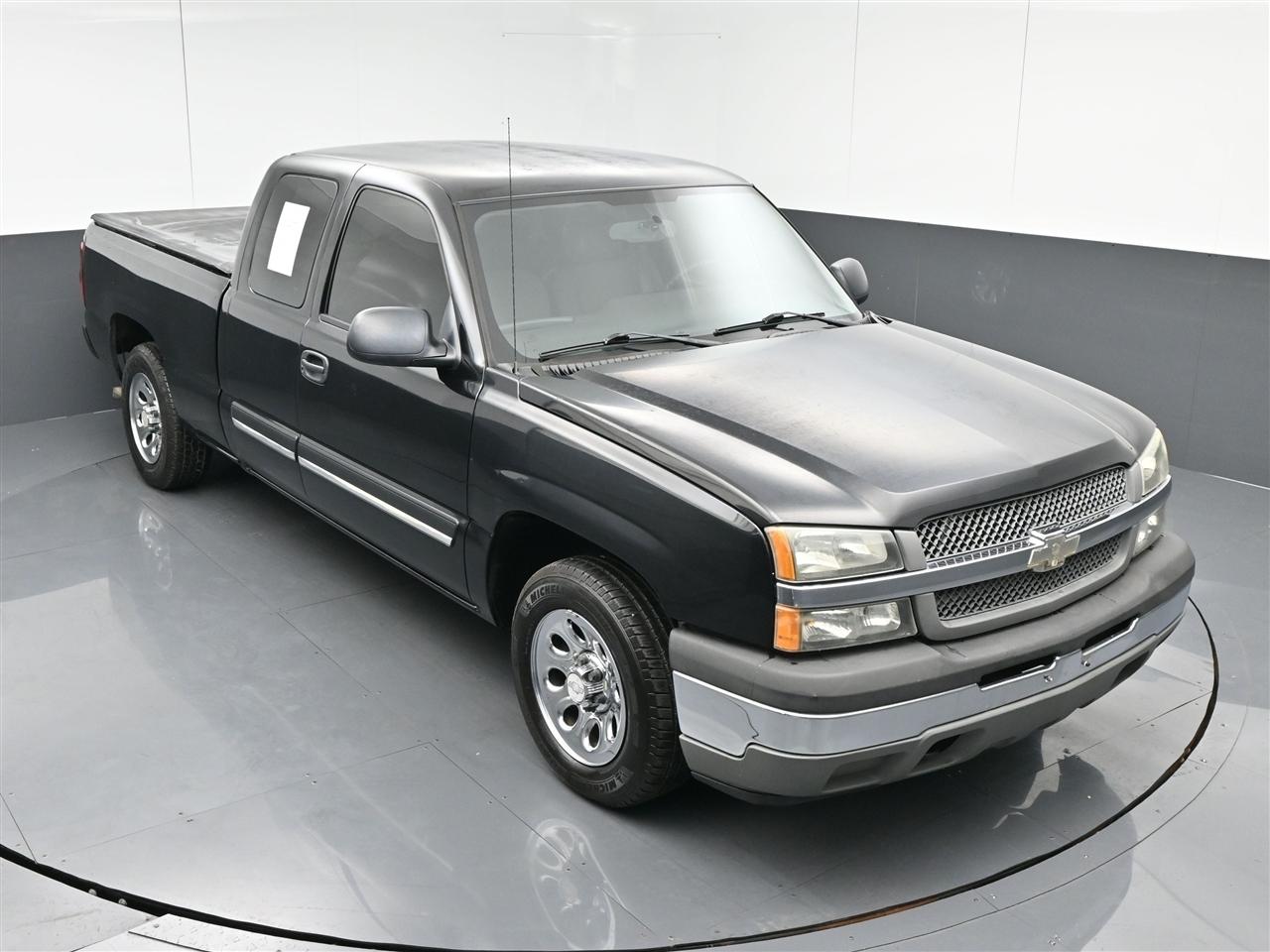 Chevrolet Silverado 1500 LS Ext. Cab Short Bed 2WD 2005