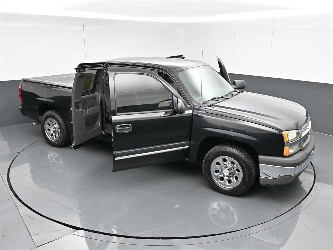 Chevrolet Silverado 1500 LS Ext. Cab Short Bed 2WD 2005