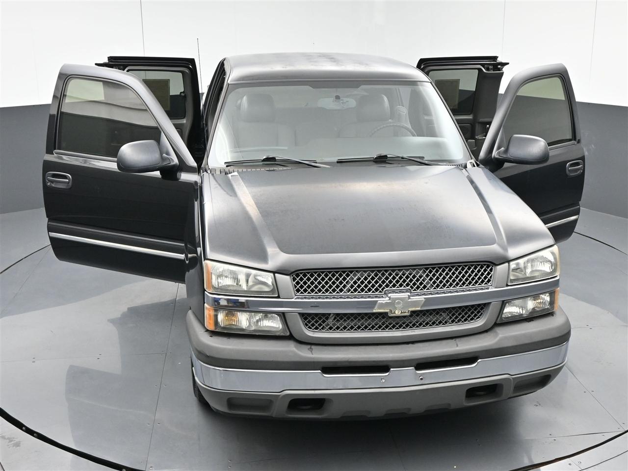Chevrolet Silverado 1500 LS Ext. Cab Short Bed 2WD 2005