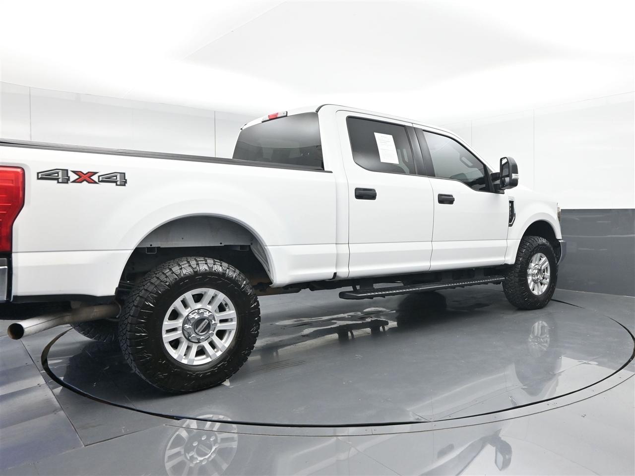 Ford F-250 SD XLT Crew Cab 4WD 2019