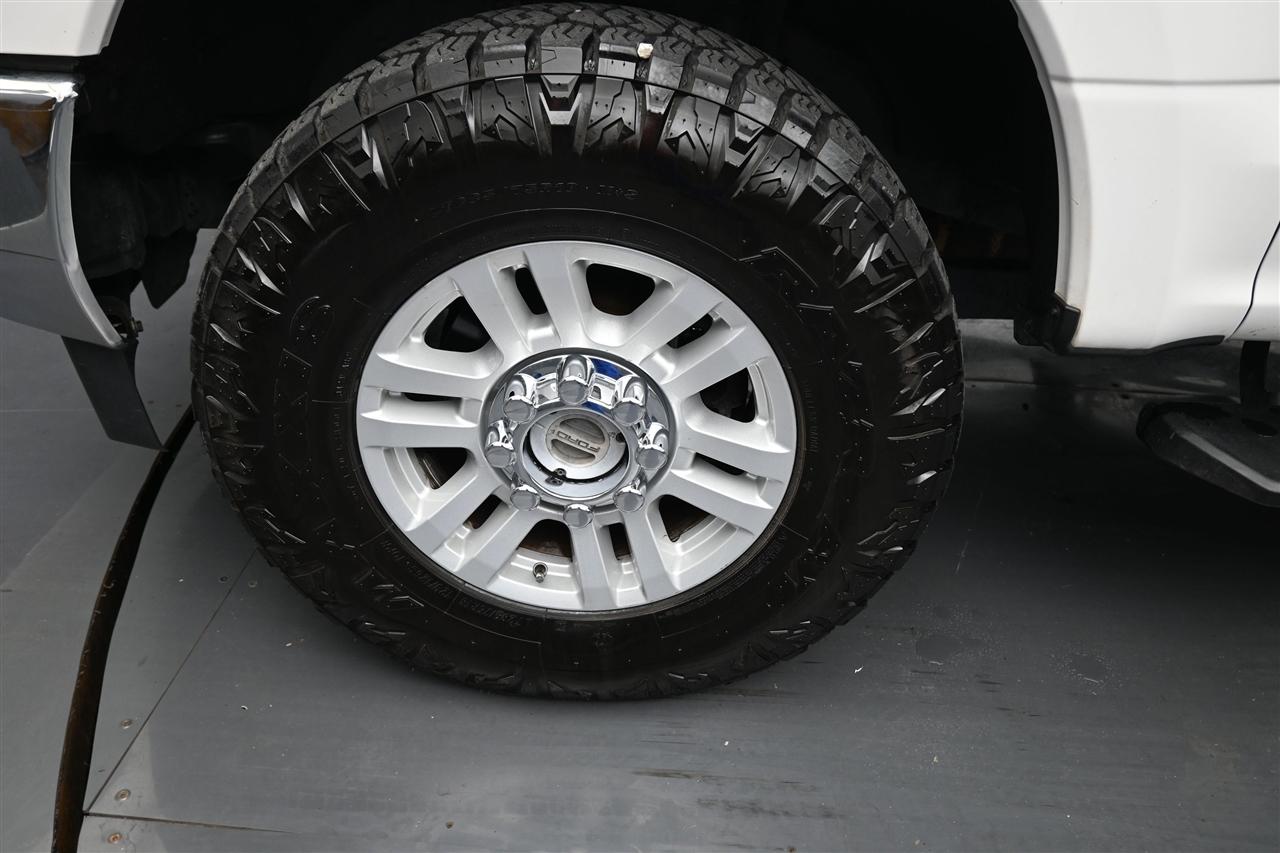 Ford F-250 SD XLT Crew Cab 4WD 2019