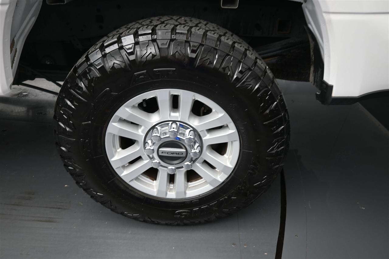 Ford F-250 SD XLT Crew Cab 4WD 2019