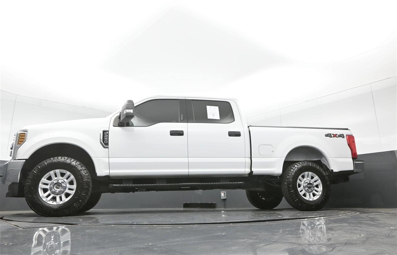 Ford F-250 SD XLT Crew Cab 4WD 2019