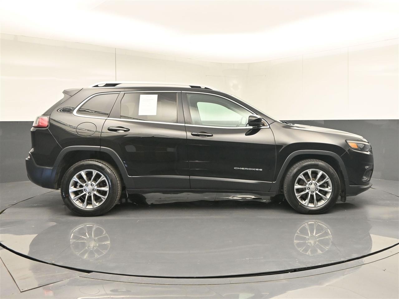 Jeep Cherokee Latitude Plus FWD 2019