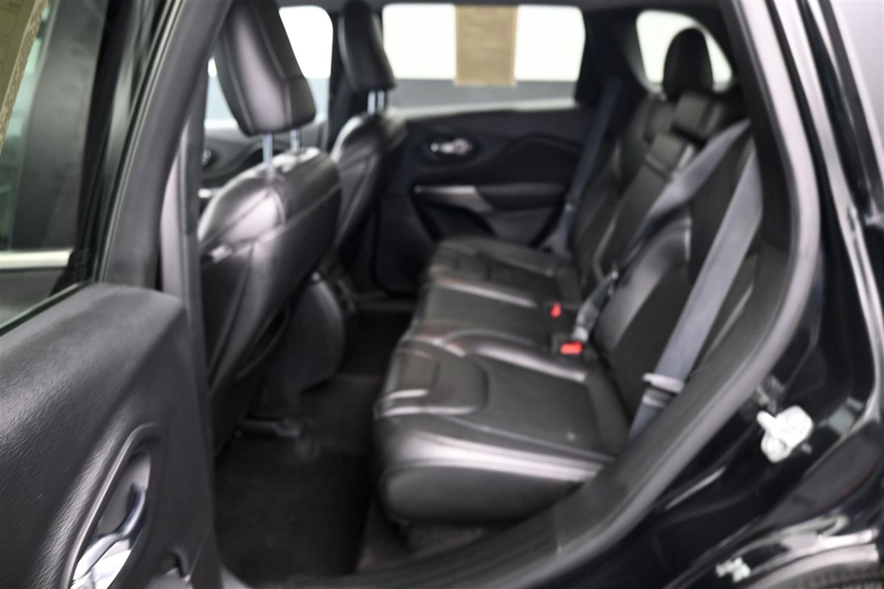 Jeep Cherokee Latitude Plus FWD 2019