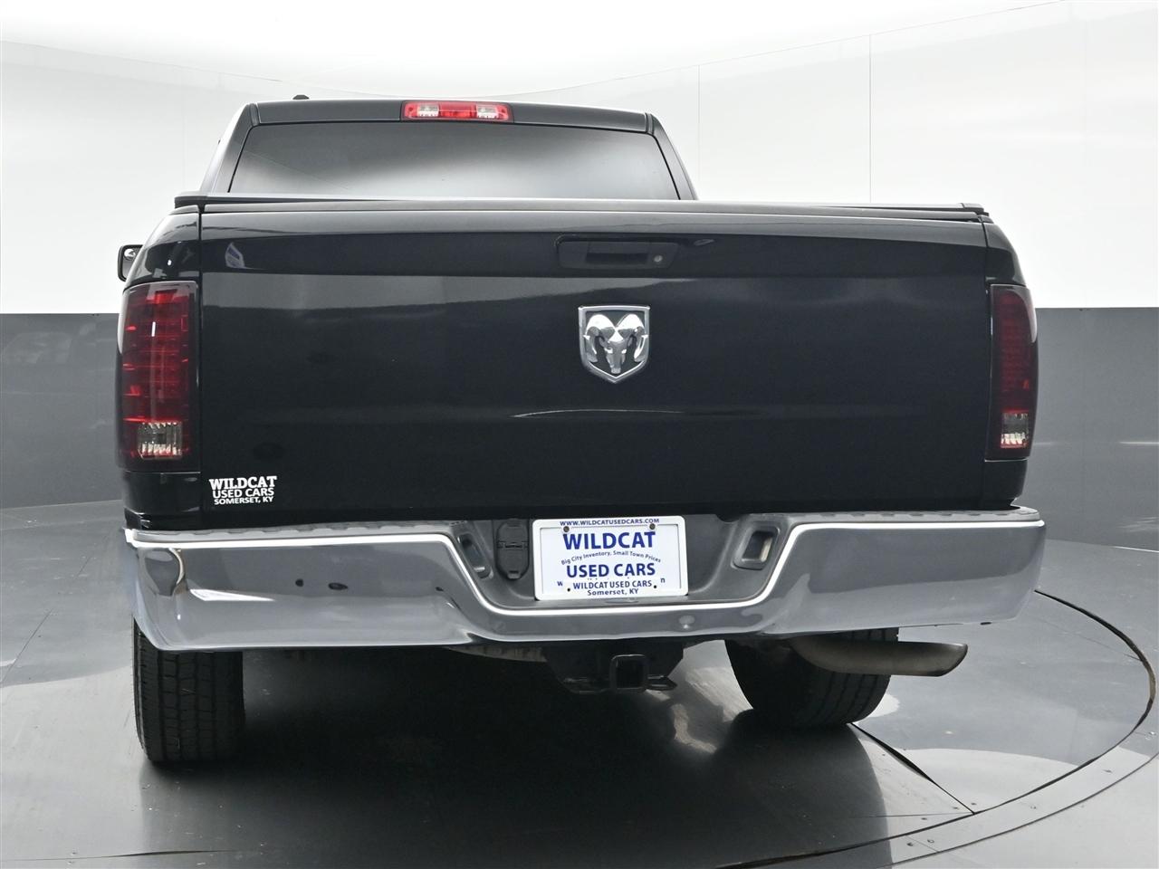RAM 1500 Tradesman/Express Crew Cab SWB 2WD 2014