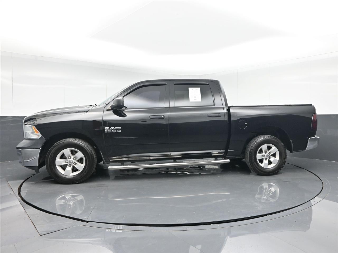 RAM 1500 Tradesman/Express Crew Cab SWB 2WD 2014