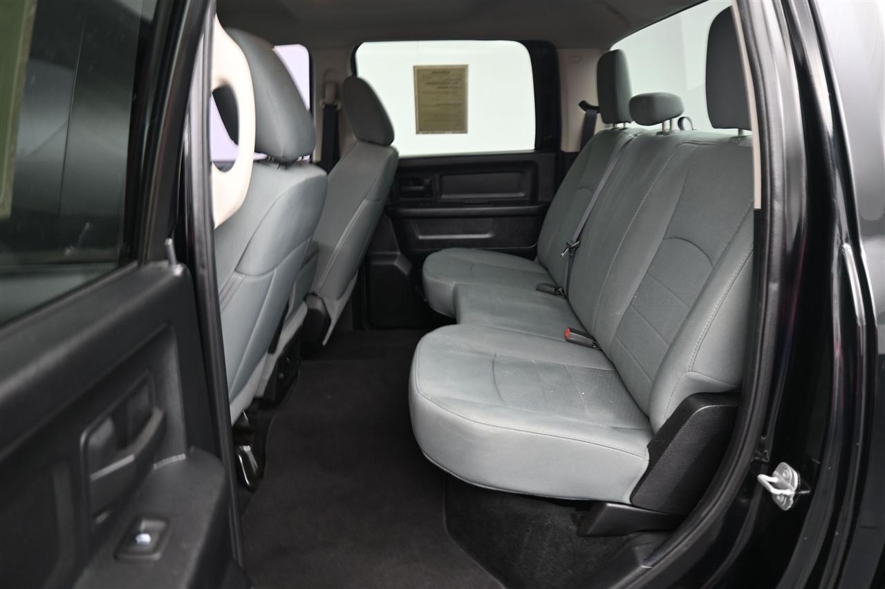 RAM 1500 Tradesman/Express Crew Cab SWB 2WD 2014