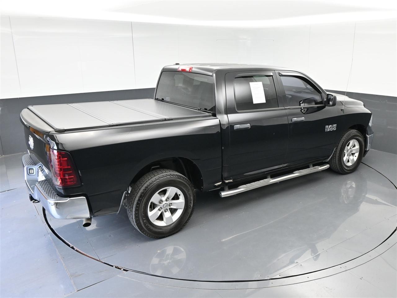 RAM 1500 Tradesman/Express Crew Cab SWB 2WD 2014