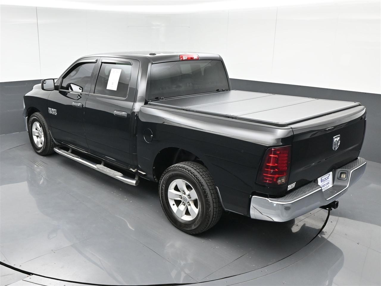 RAM 1500 Tradesman/Express Crew Cab SWB 2WD 2014