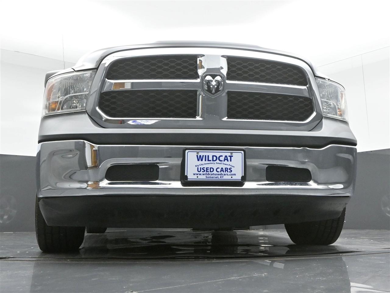 RAM 1500 Tradesman/Express Crew Cab SWB 2WD 2014