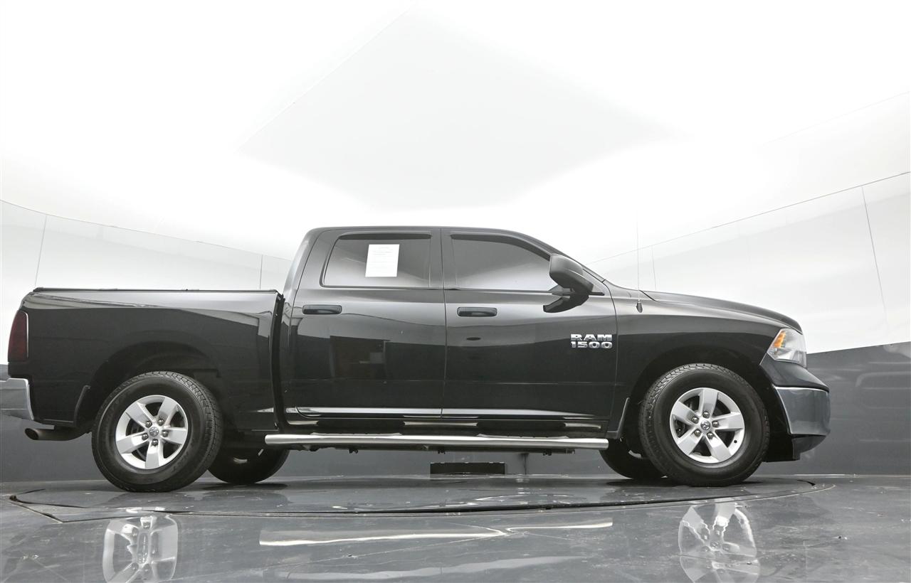 RAM 1500 Tradesman/Express Crew Cab SWB 2WD 2014