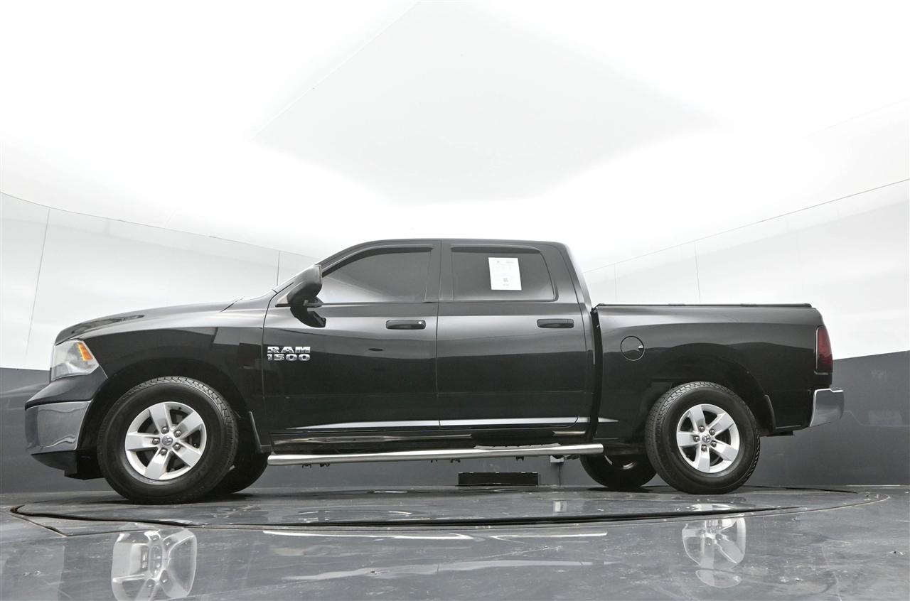 RAM 1500 Tradesman/Express Crew Cab SWB 2WD 2014