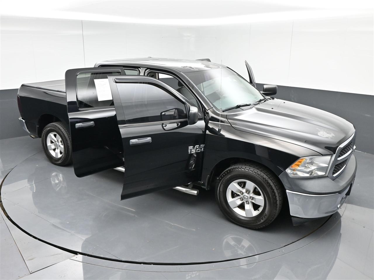 RAM 1500 Tradesman/Express Crew Cab SWB 2WD 2014