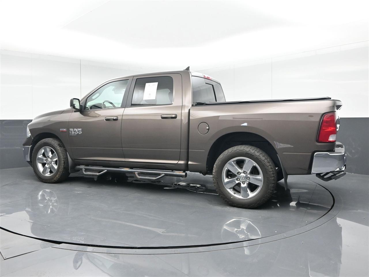 RAM 1500 Classic Tradesman Crew Cab SWB 4WD 2019