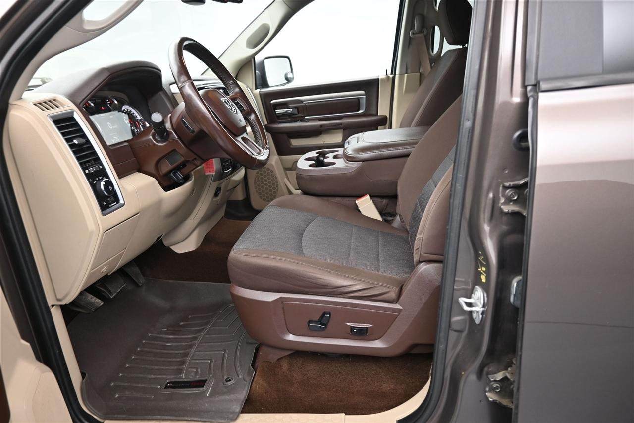 RAM 1500 Classic Tradesman Crew Cab SWB 4WD 2019