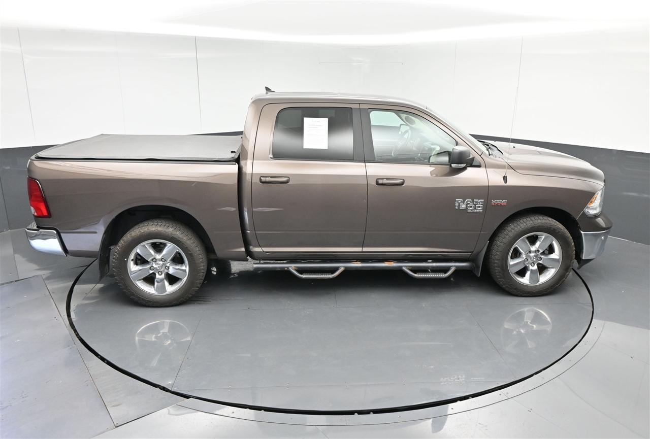 RAM 1500 Classic Tradesman Crew Cab SWB 4WD 2019