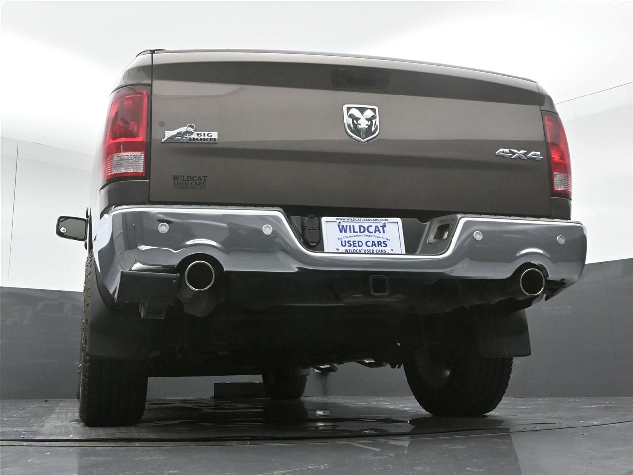 RAM 1500 Classic Tradesman Crew Cab SWB 4WD 2019