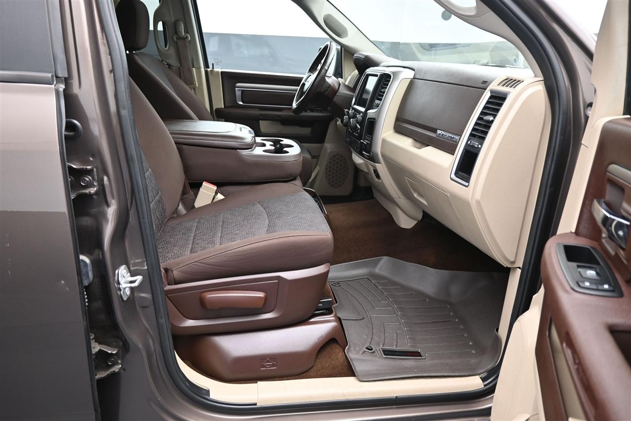 RAM 1500 Classic Tradesman Crew Cab SWB 4WD 2019