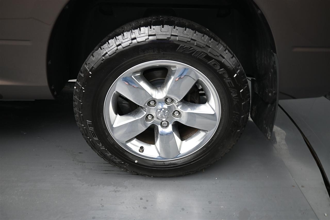 RAM 1500 Classic Tradesman Crew Cab SWB 4WD 2019