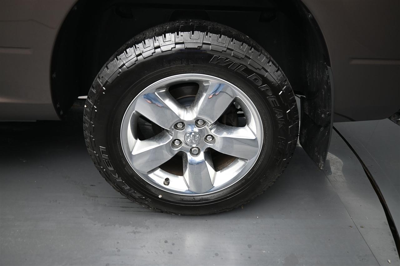 RAM 1500 Classic Tradesman Crew Cab SWB 4WD 2019