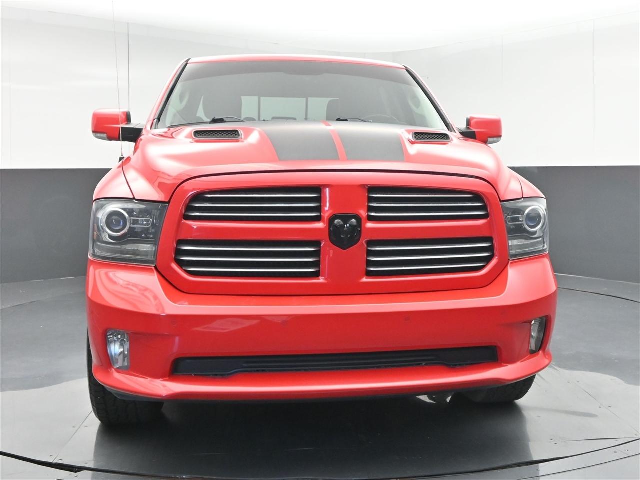 RAM 1500 Sport Crew Cab SWB 4WD 2016