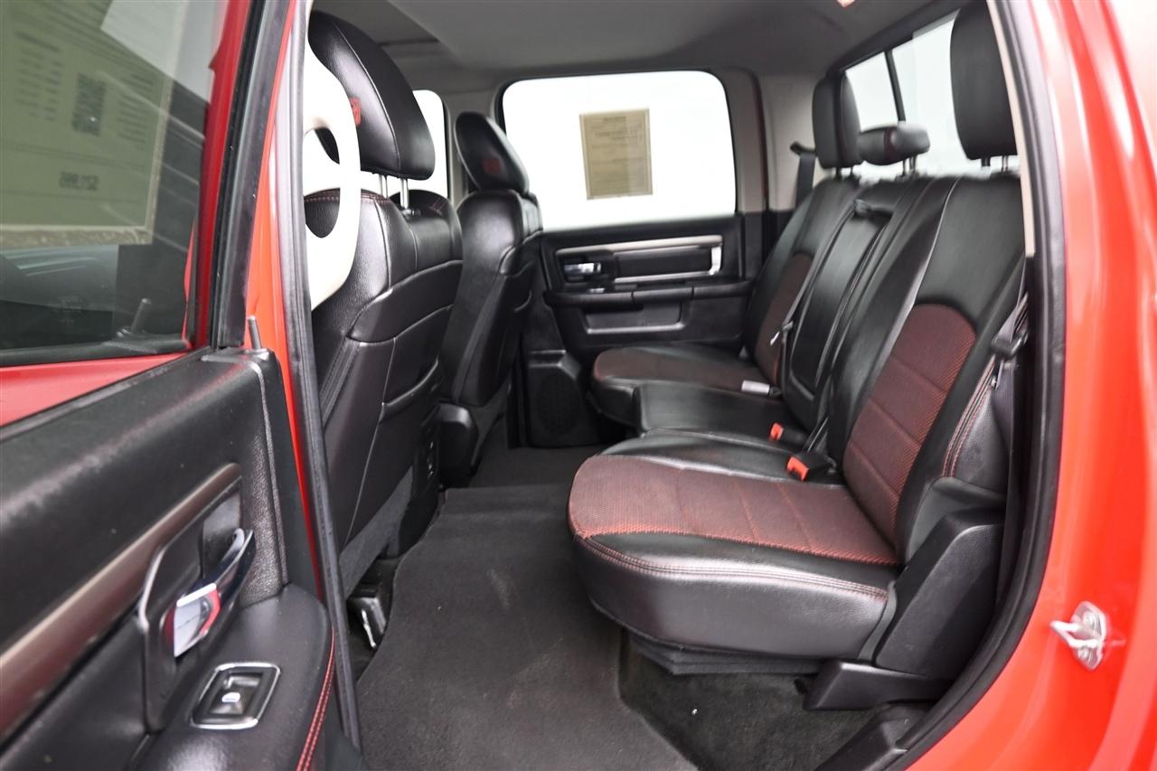 RAM 1500 Sport Crew Cab SWB 4WD 2016