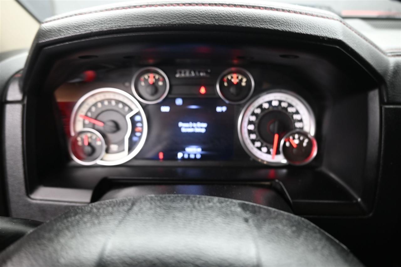 RAM 1500 Sport Crew Cab SWB 4WD 2016