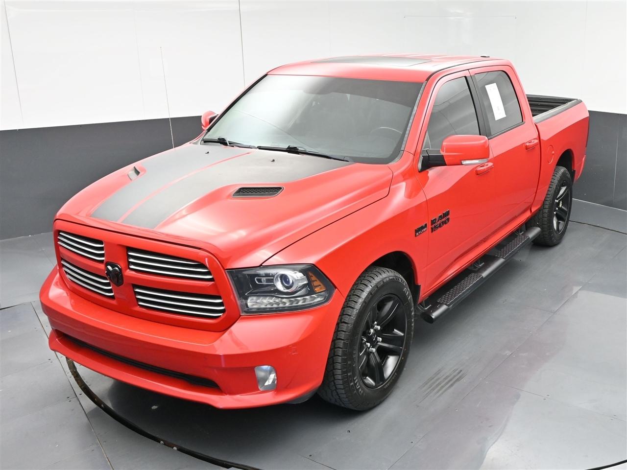 RAM 1500 Sport Crew Cab SWB 4WD 2016