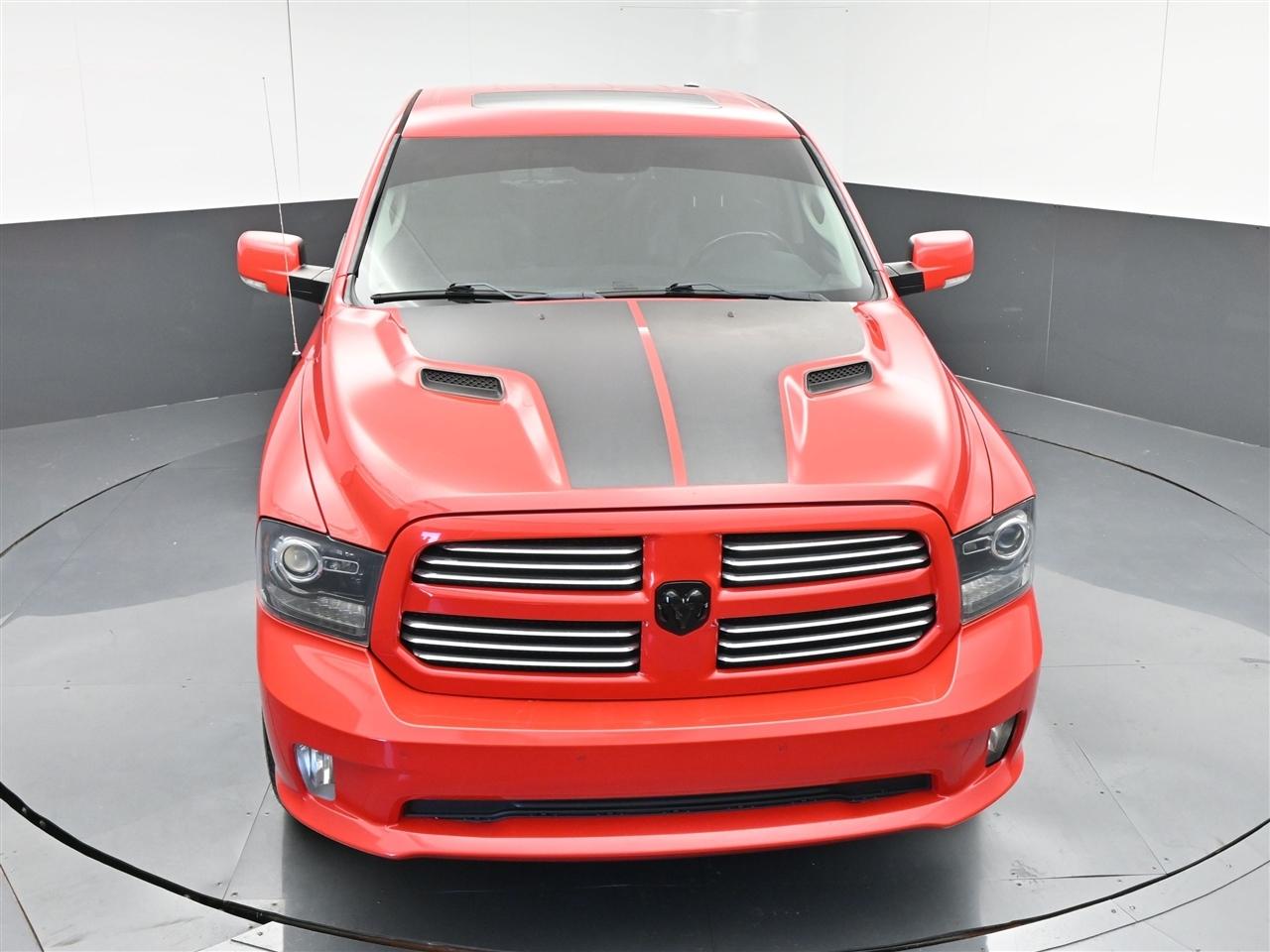 RAM 1500 Sport Crew Cab SWB 4WD 2016