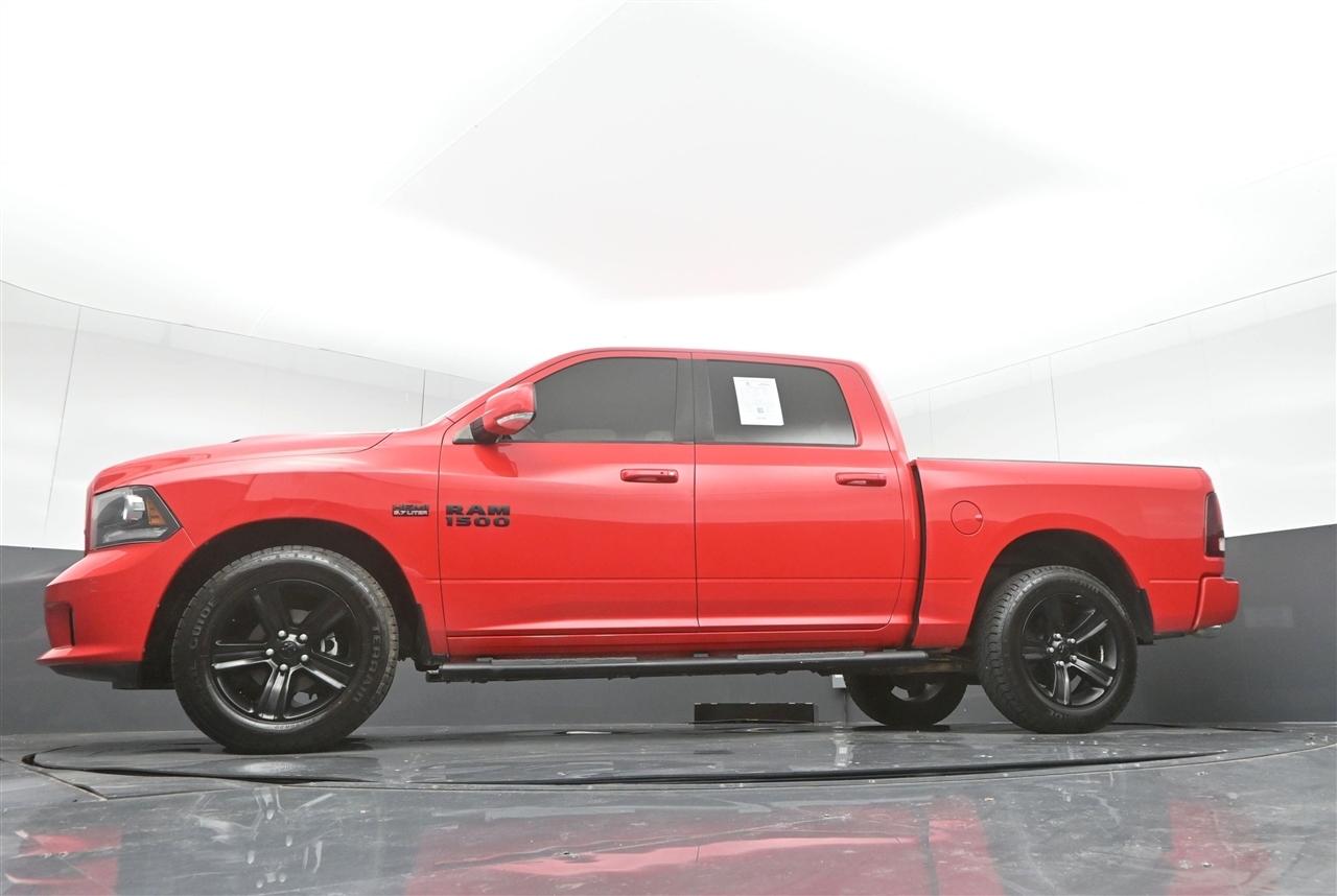 RAM 1500 Sport Crew Cab SWB 4WD 2016