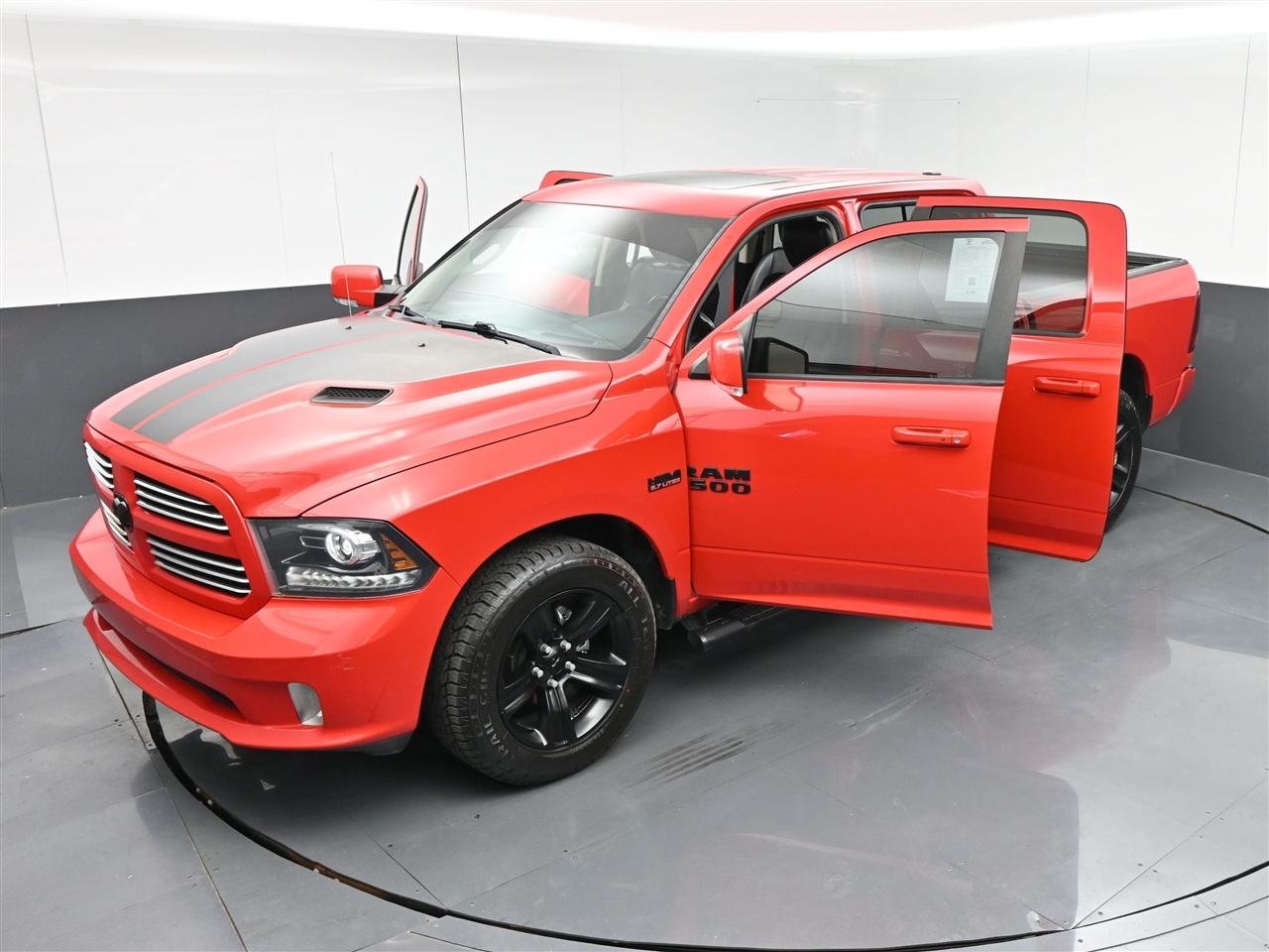 RAM 1500 Sport Crew Cab SWB 4WD 2016