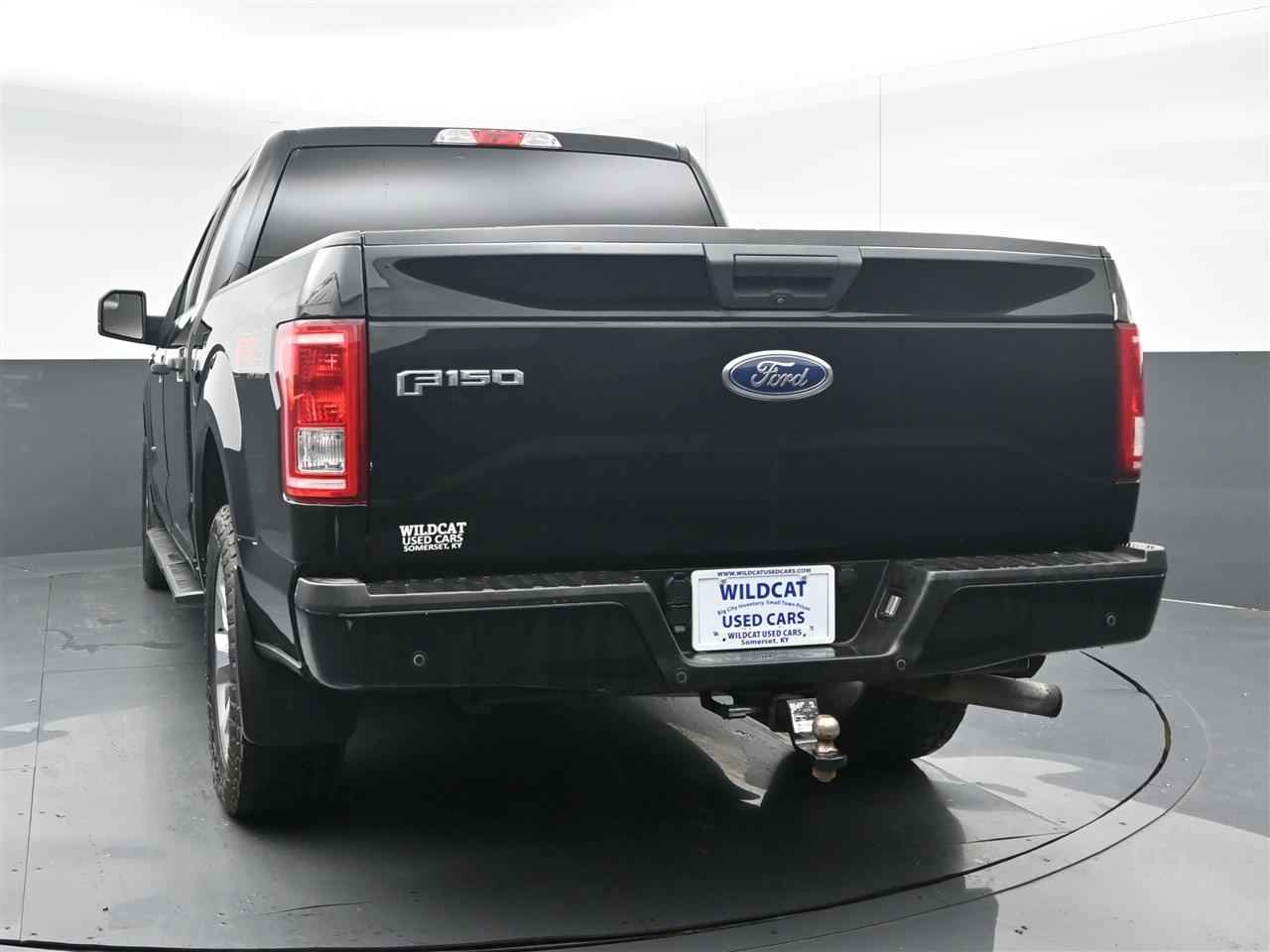 Ford F-150 XL SuperCrew 6.5-ft. Bed 4WD 2017