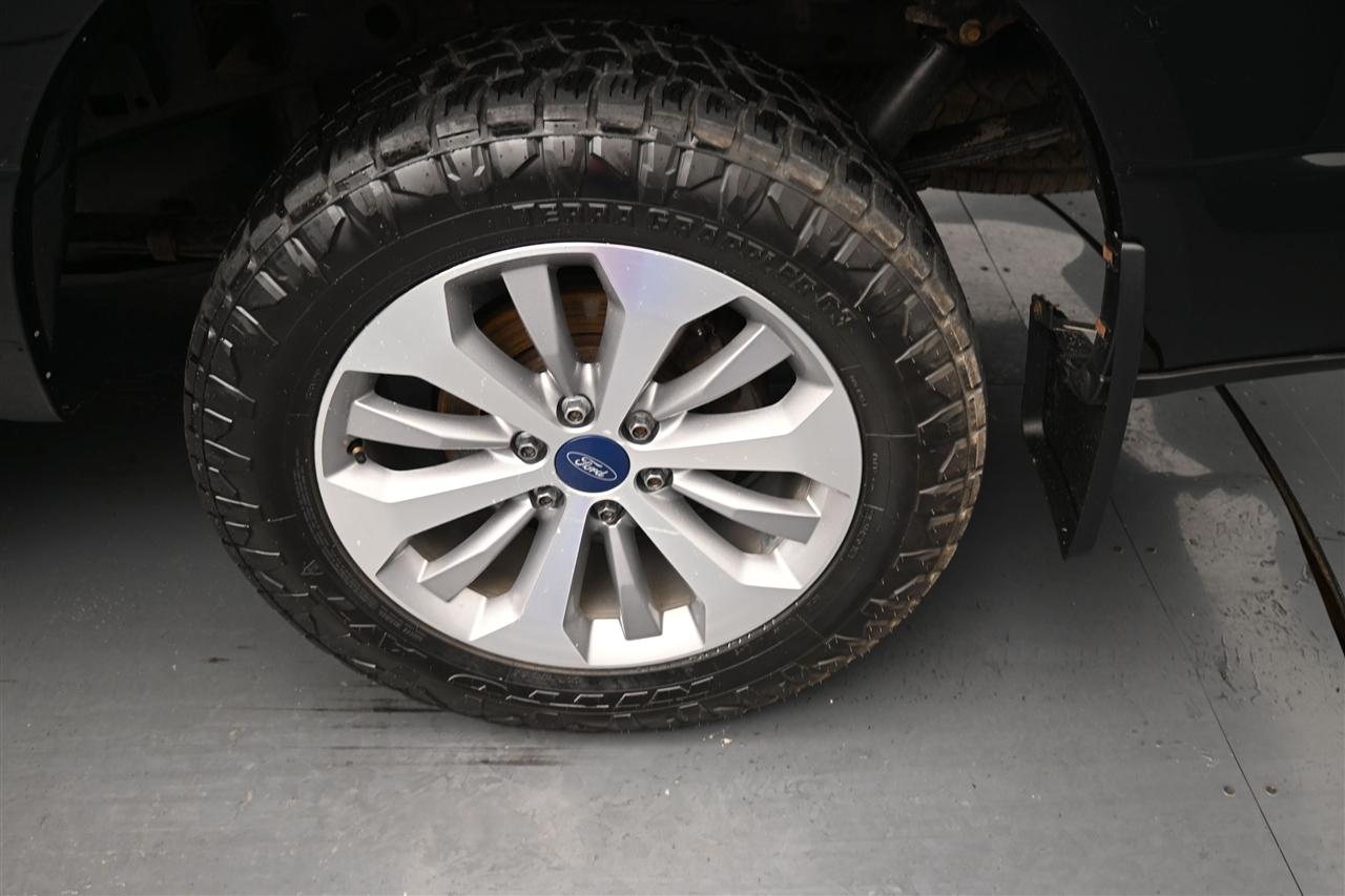 Ford F-150 XL SuperCrew 6.5-ft. Bed 4WD 2017