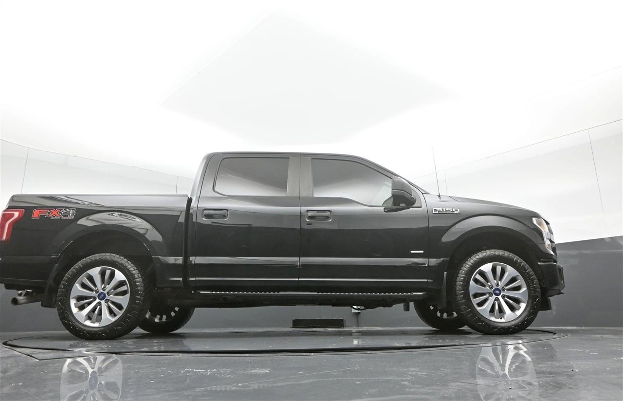 Ford F-150 XL SuperCrew 6.5-ft. Bed 4WD 2017