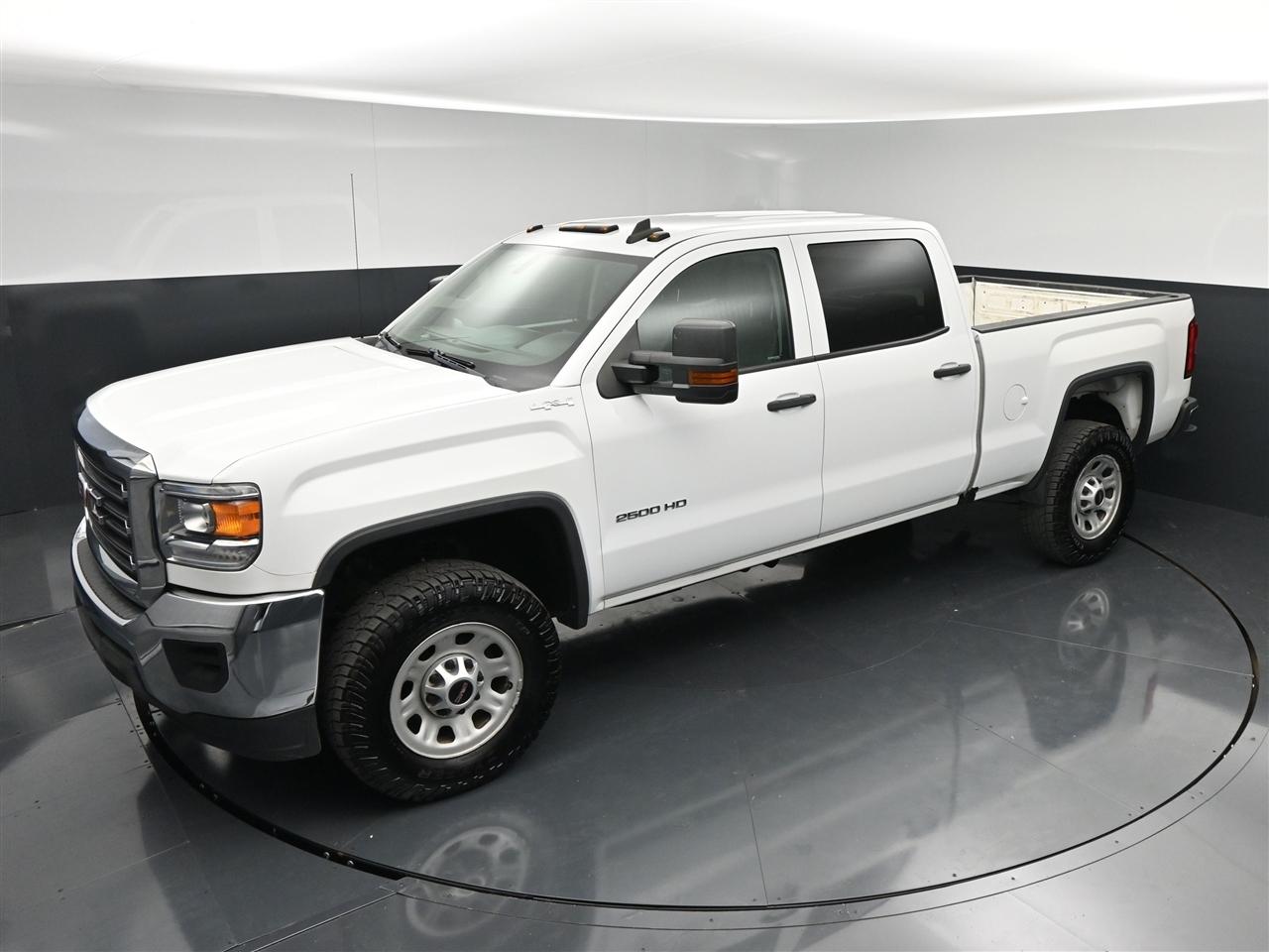 GMC Sierra 2500HD Base Crew Cab 4WD 2017