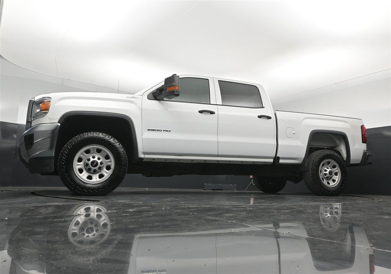 GMC Sierra 2500HD Base Crew Cab 4WD 2017