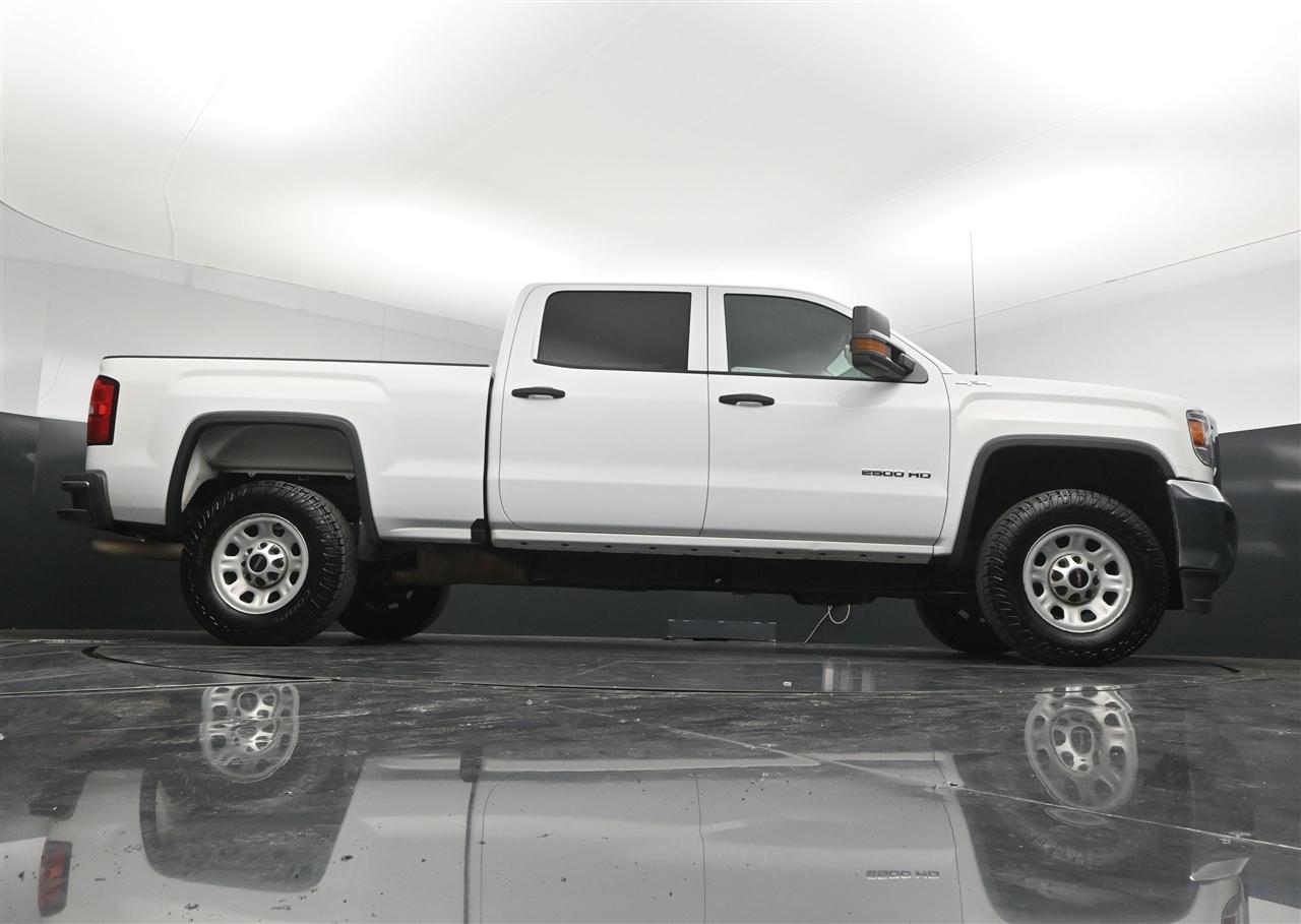 GMC Sierra 2500HD Base Crew Cab 4WD 2017