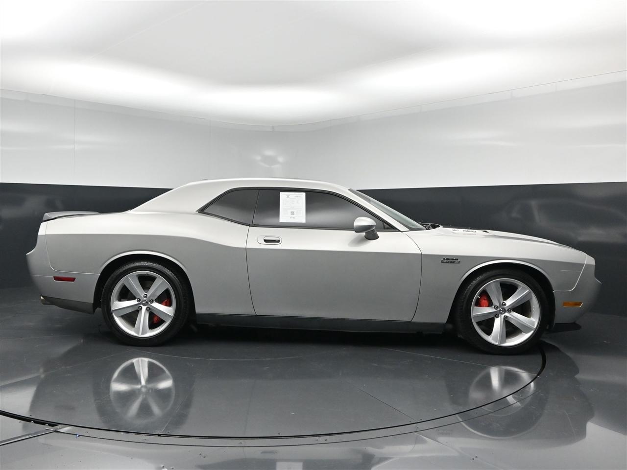 Dodge Challenger SRT8 2009