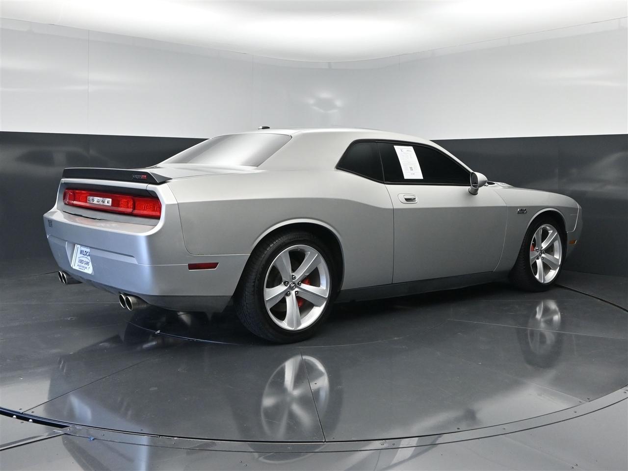Dodge Challenger SRT8 2009
