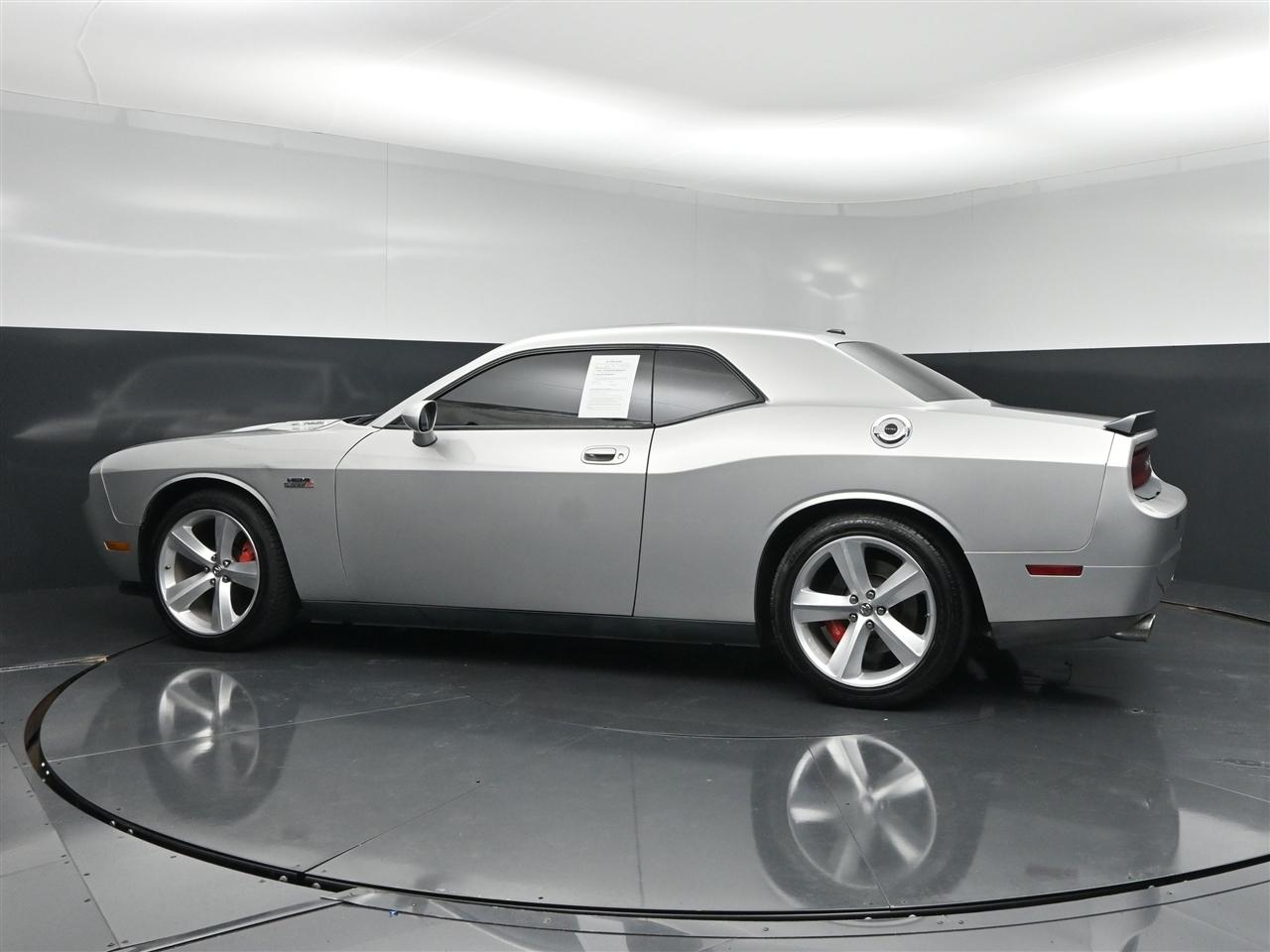 Dodge Challenger SRT8 2009