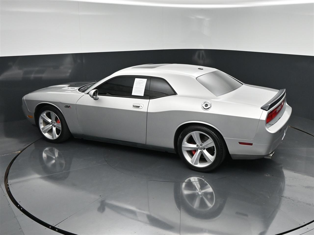 Dodge Challenger SRT8 2009
