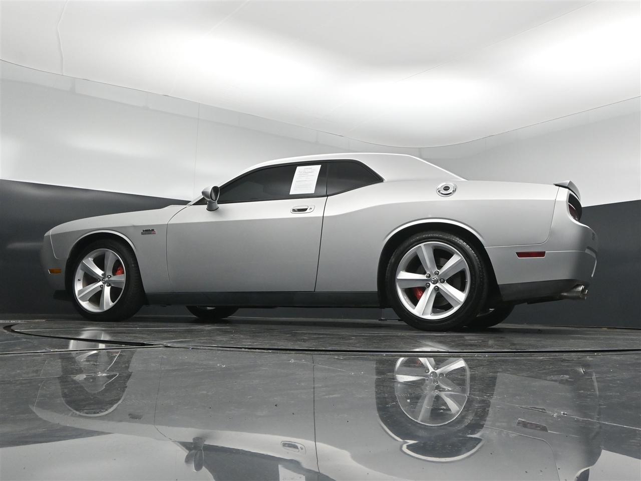 Dodge Challenger SRT8 2009