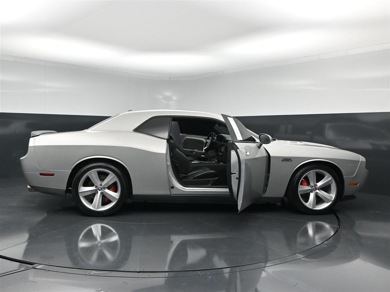 Dodge Challenger SRT8 2009
